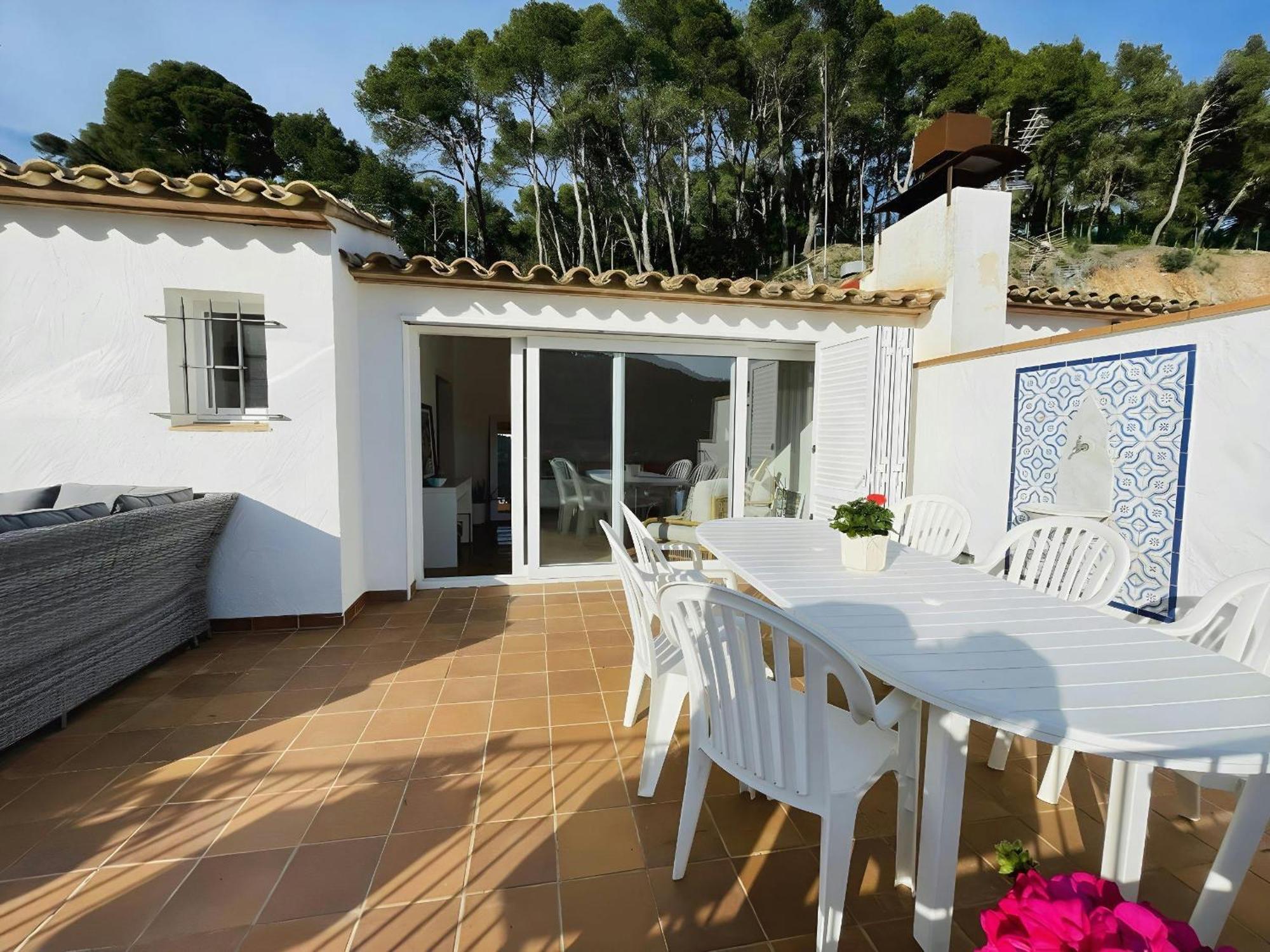 شقة Tamariu Platja - Penthouse On Passeig Del Mar. المظهر الخارجي الصورة